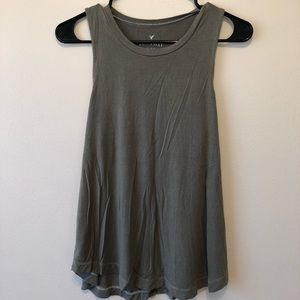 American Eagle tank top (NEVER WORN)